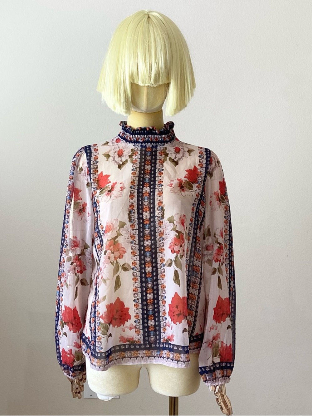 Jealous Tomato Ruffles Mock-Neck Floral Blouse in Blush Pink SZ M